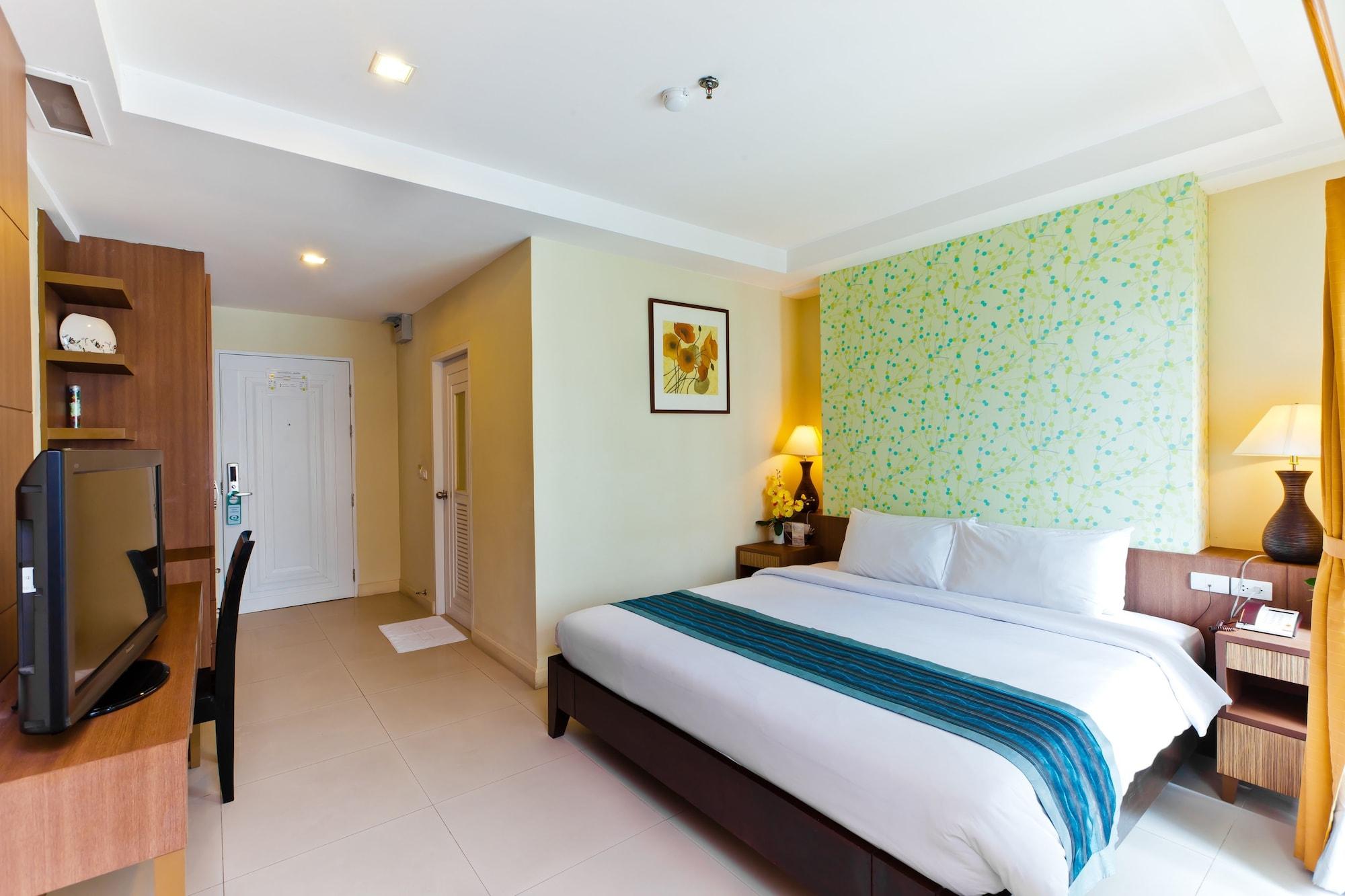 The Platinum Suite Bangkok Exterior foto